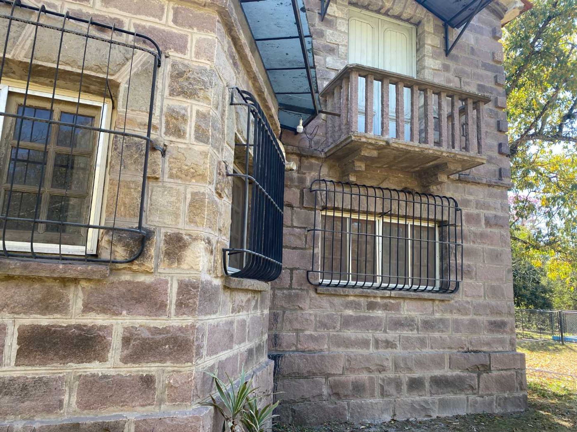 CASA VENTA SAN LORENZO CON CABAÑA Y PILETA - foto 19
