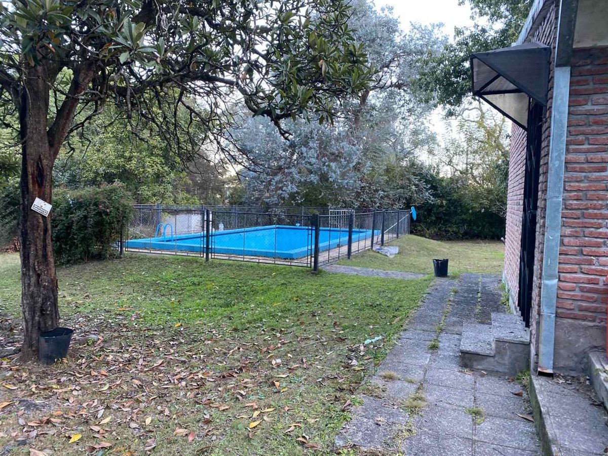 CASA VENTA SAN LORENZO CON CABAÑA Y PILETA - foto 11