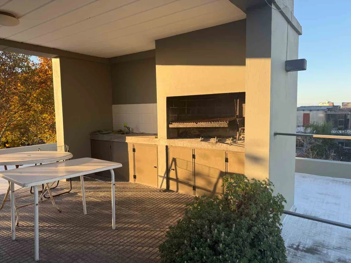 Departamento de 2 ambientes en venta en San Isidro, 3 de Febrero 400