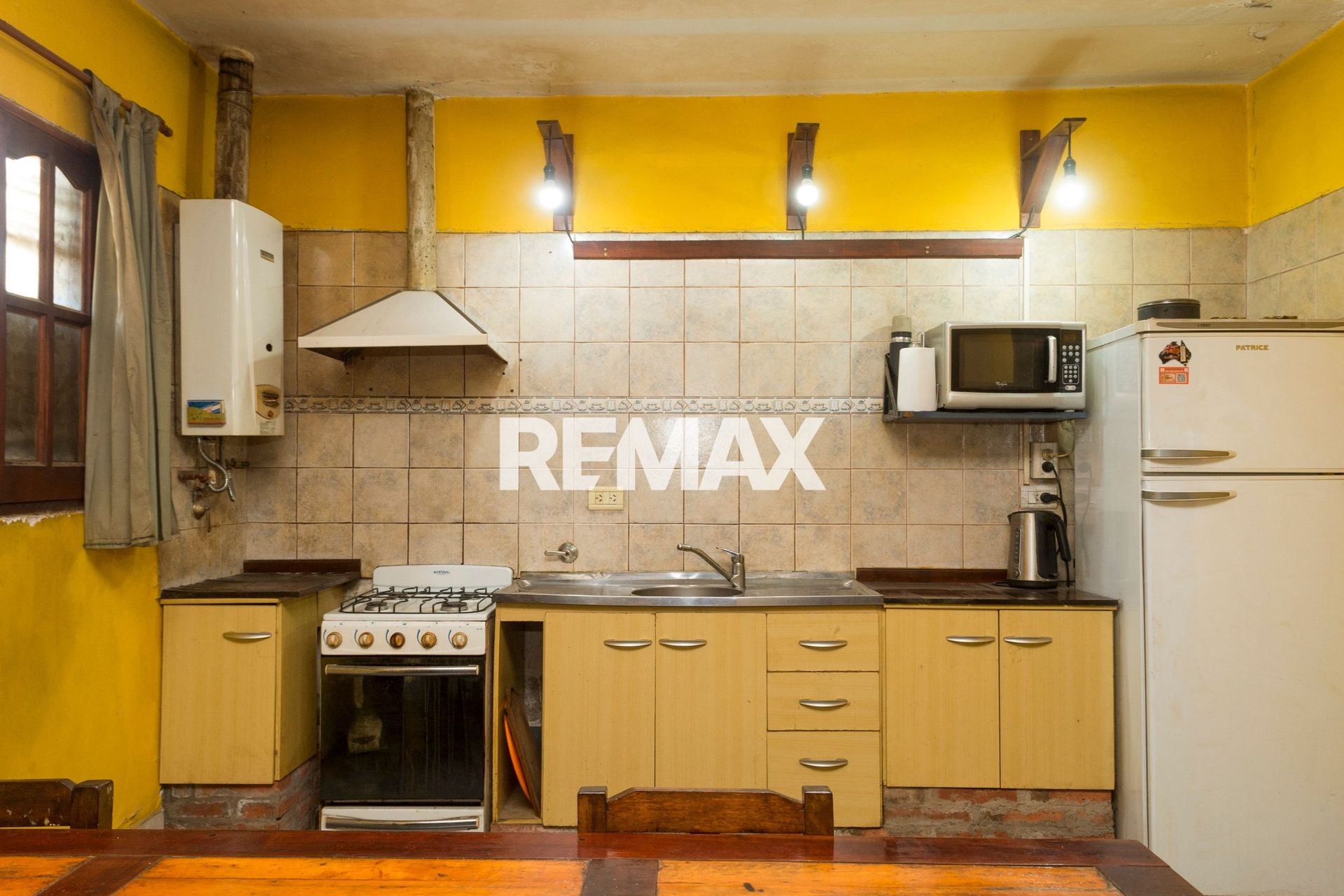 CASA ESQUINA EN VENTA ZONA SUR APTA CREDITO - foto 6