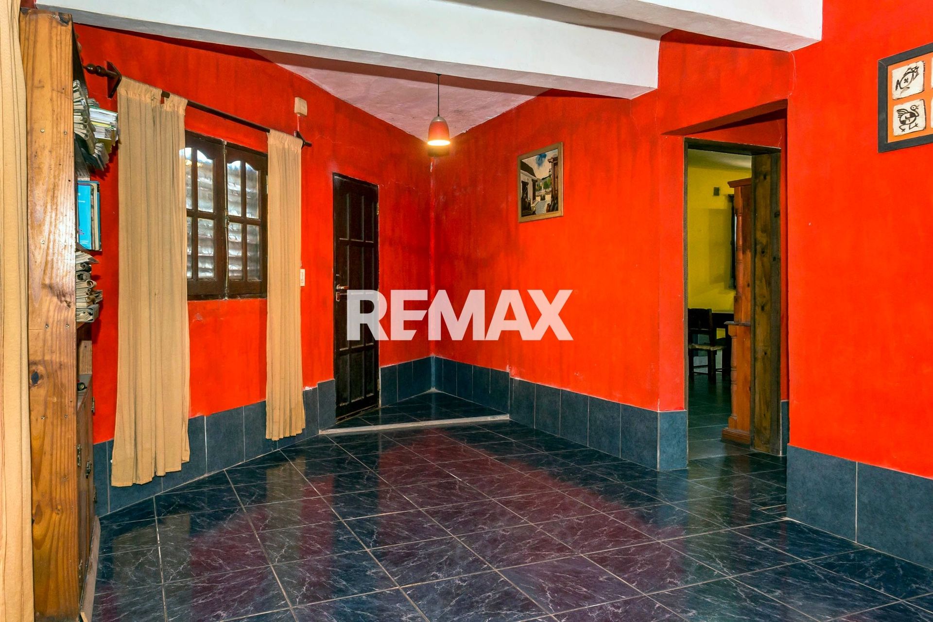CASA ESQUINA EN VENTA ZONA SUR APTA CREDITO - foto 3