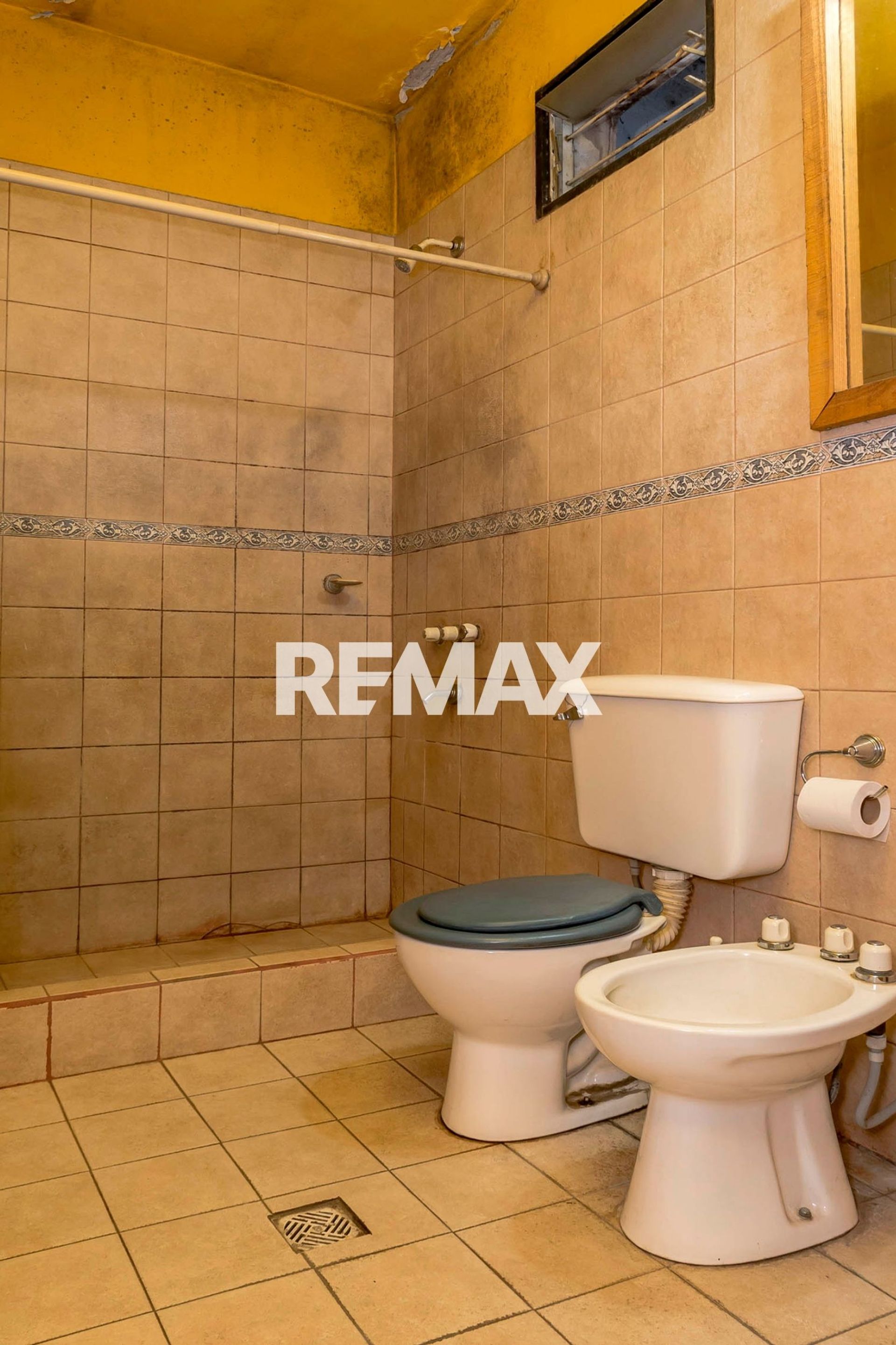 CASA ESQUINA EN VENTA ZONA SUR APTA CREDITO - foto 18