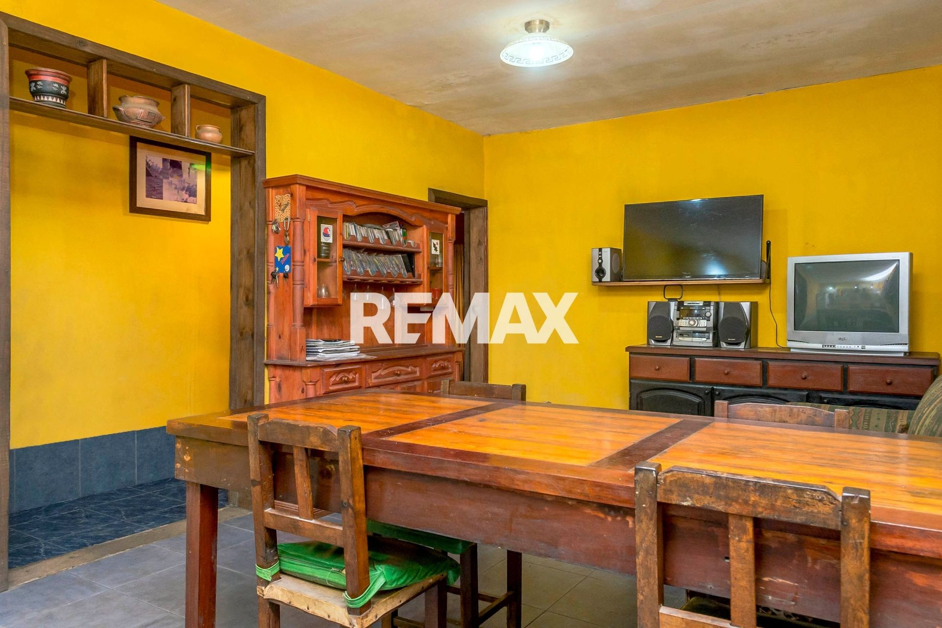 CASA ESQUINA EN VENTA ZONA SUR APTA CREDITO - foto 9
