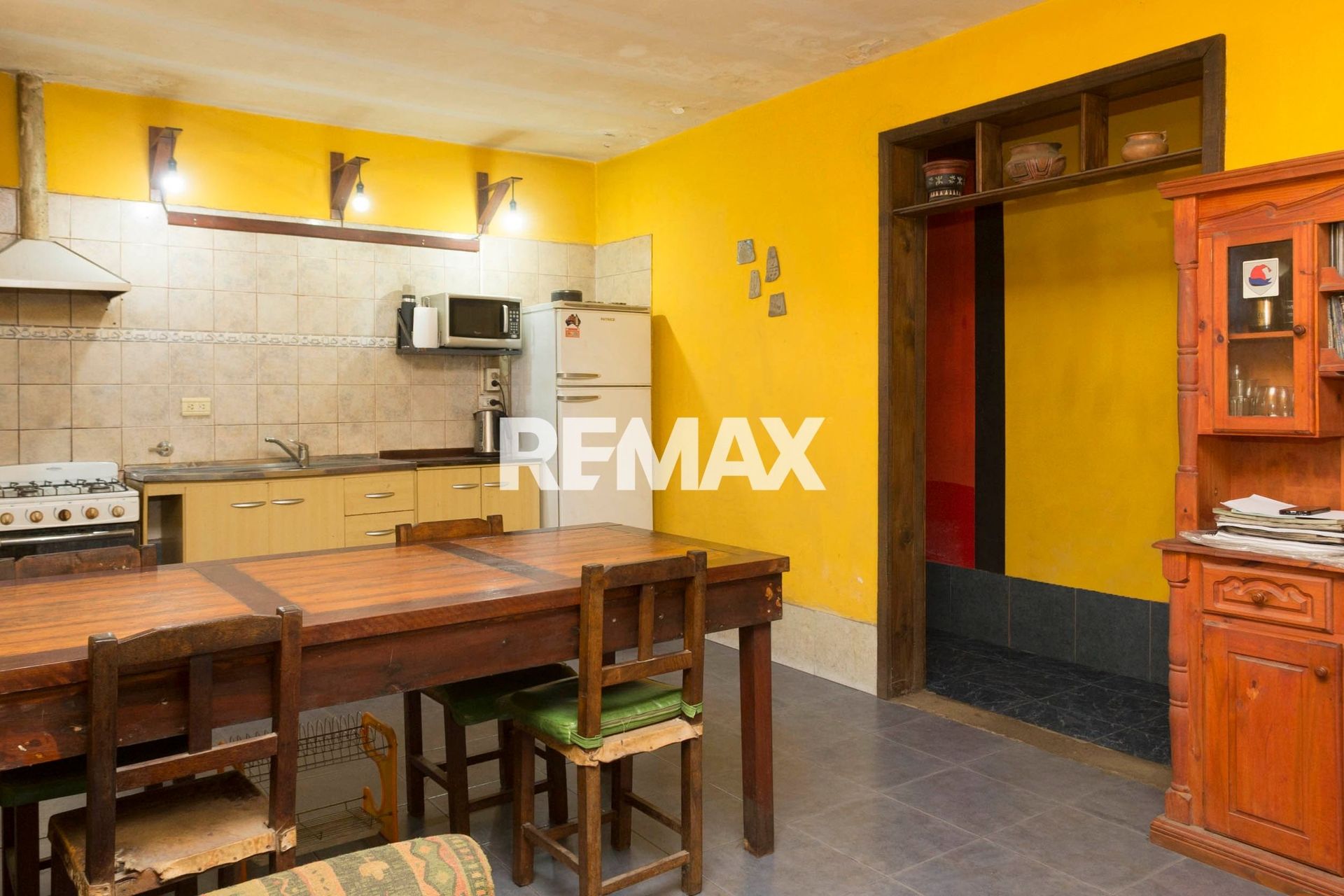 CASA ESQUINA EN VENTA ZONA SUR APTA CREDITO - foto 5