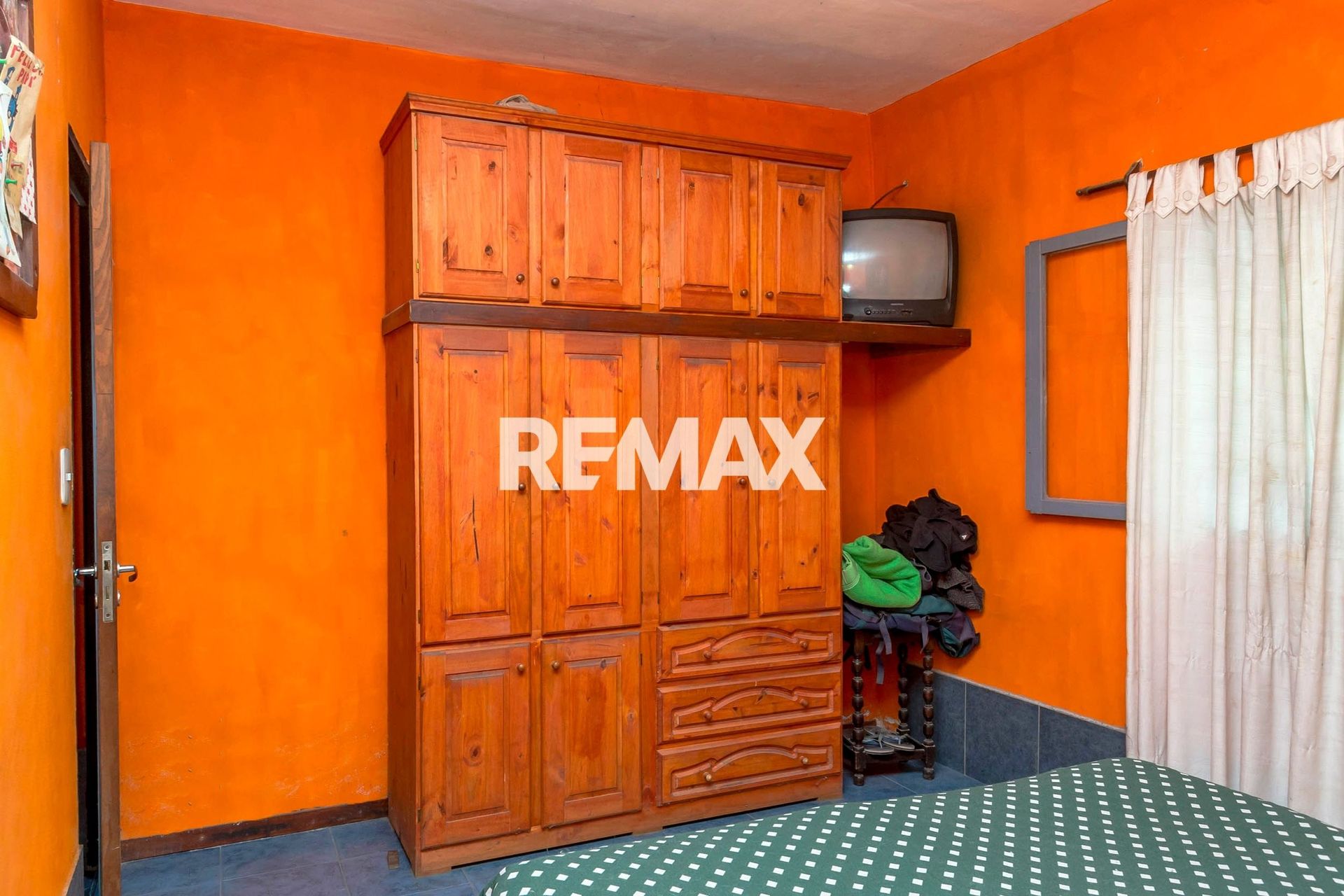 CASA ESQUINA EN VENTA ZONA SUR APTA CREDITO - foto 14