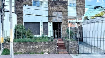 VENTA CASA 4 DORMITORIOS BELVEDER