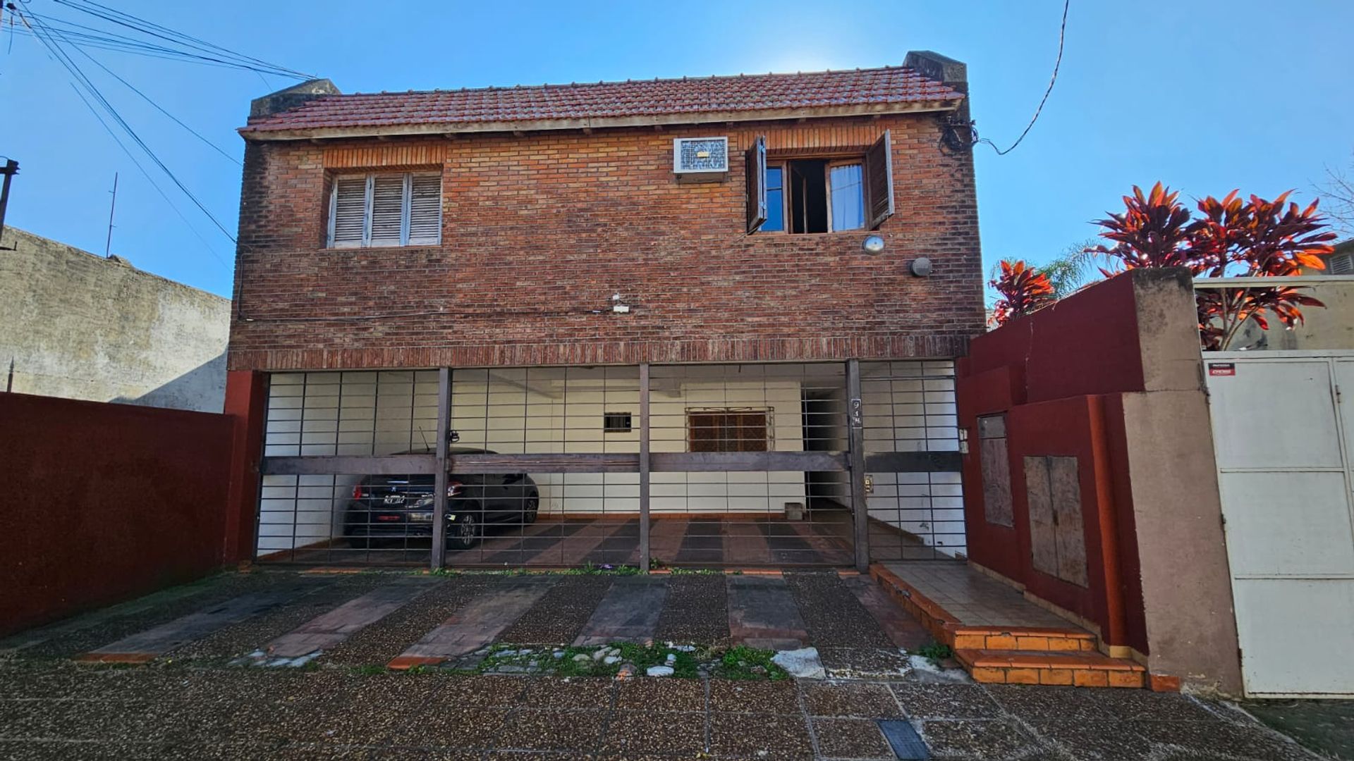 Venta dpto 1 dormitorio pb y patio - b° 7 jefes