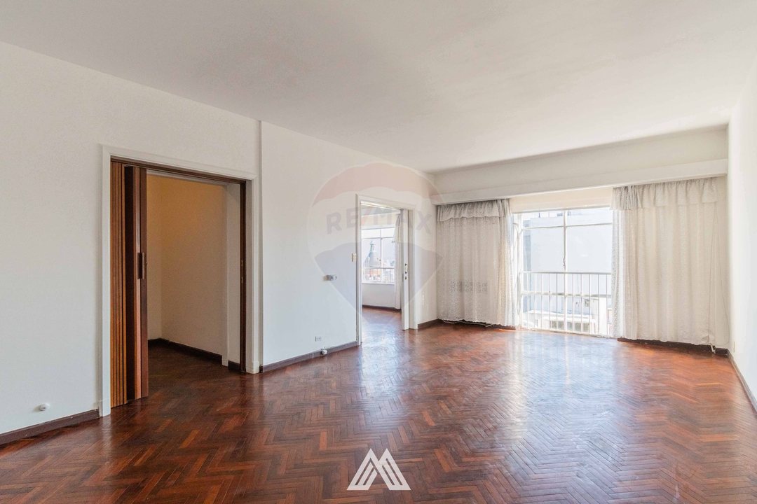 Apartamento en venta 5 ambientes en Avenida 18 de Julio 1700, Cordon, Cordon, Montevideo