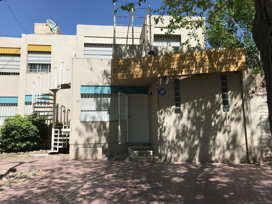 Casa en venta en Mendoza, foto 3