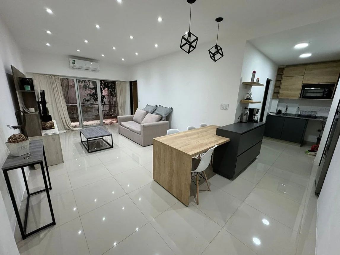 Departamento en alquiler en San Nicolás, Tucumán 400