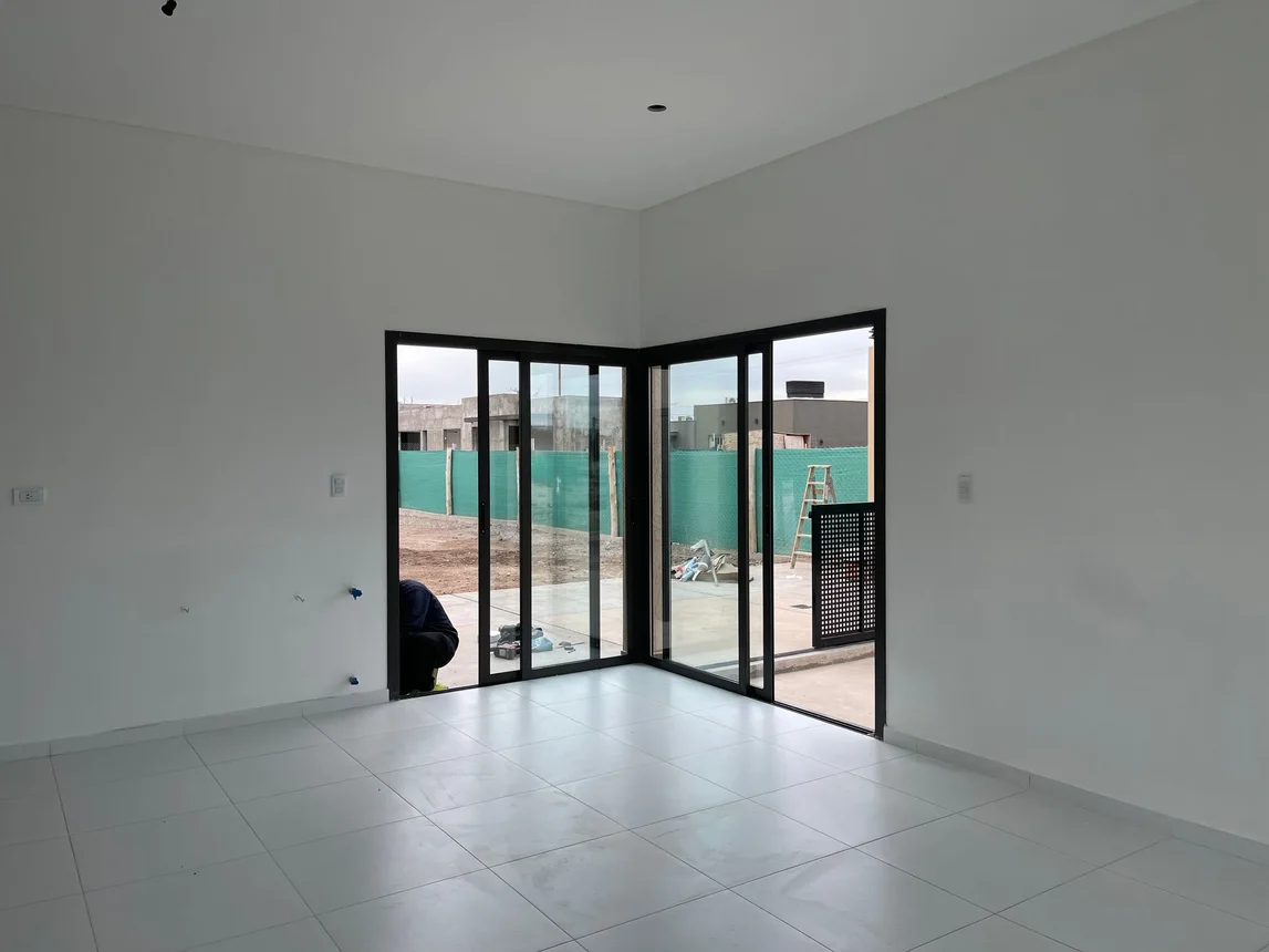 Casa en venta - bº la quebrada - lujan, foto 5