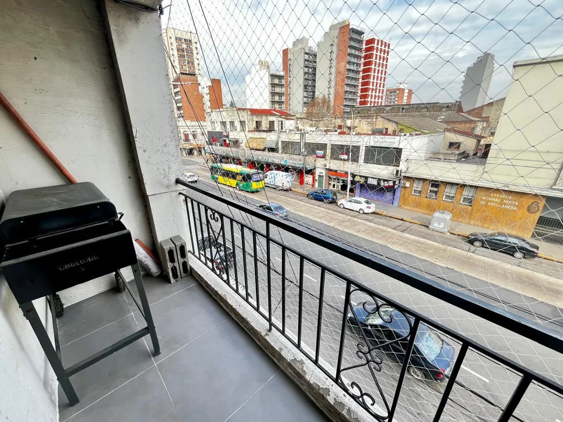 PH de 3 ambientes en venta en Avellaneda, Avenida Manuel Belgrano 300