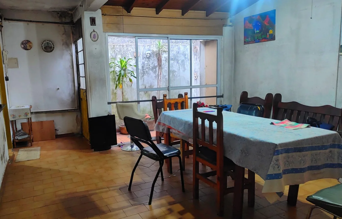 Casa de 3 ambientes en venta en Morón, Doctor Ricardo Balbín 700, foto 3