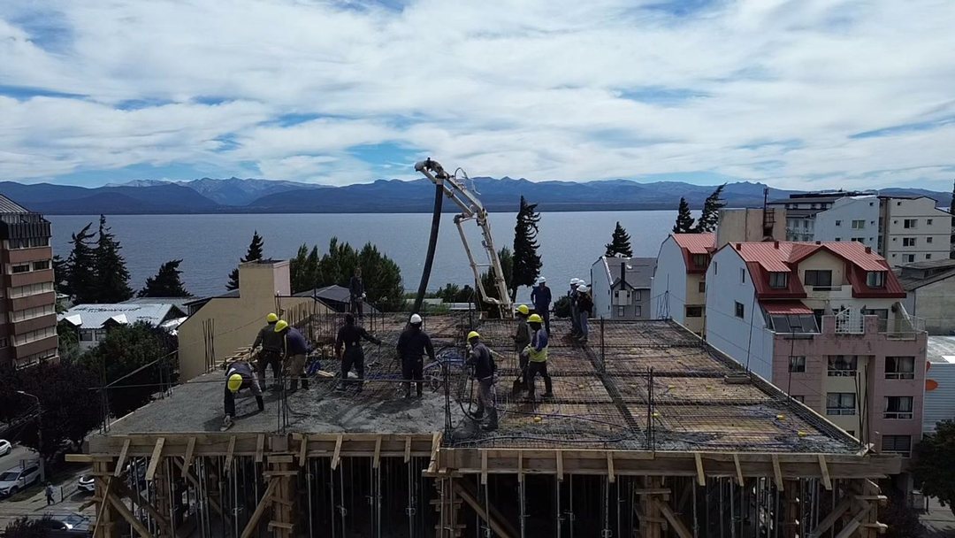 VISTA AL LAGO Y RENTA EN DÓLARES - DPTO EN POZO