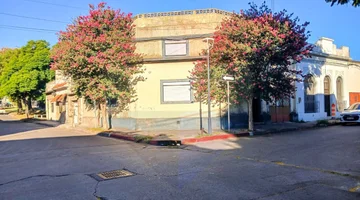 Venta casa esquina de 4 dormitorios en el Prado