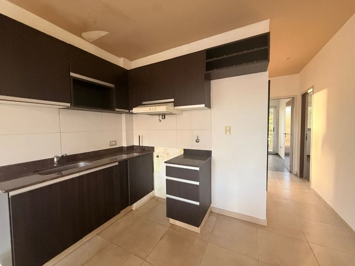 Departamento de 3 ambientes en venta en Berazategui, Calle 146 1100, foto 4