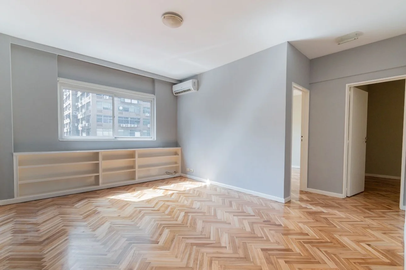 Departamento de 3 ambientes en venta en Retiro, Esmeralda 900