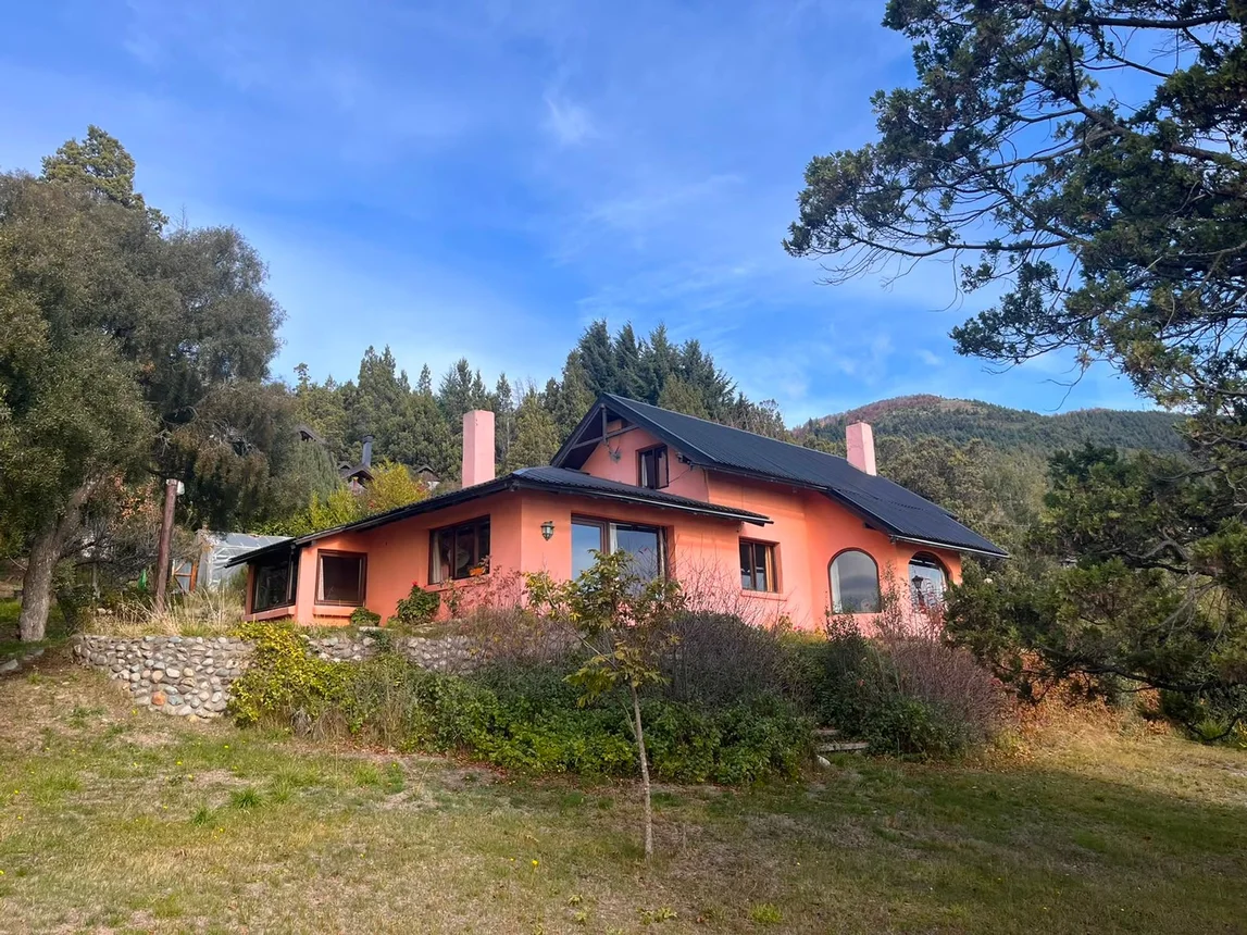 Casa en venta en San Carlos de Bariloche, foto 2