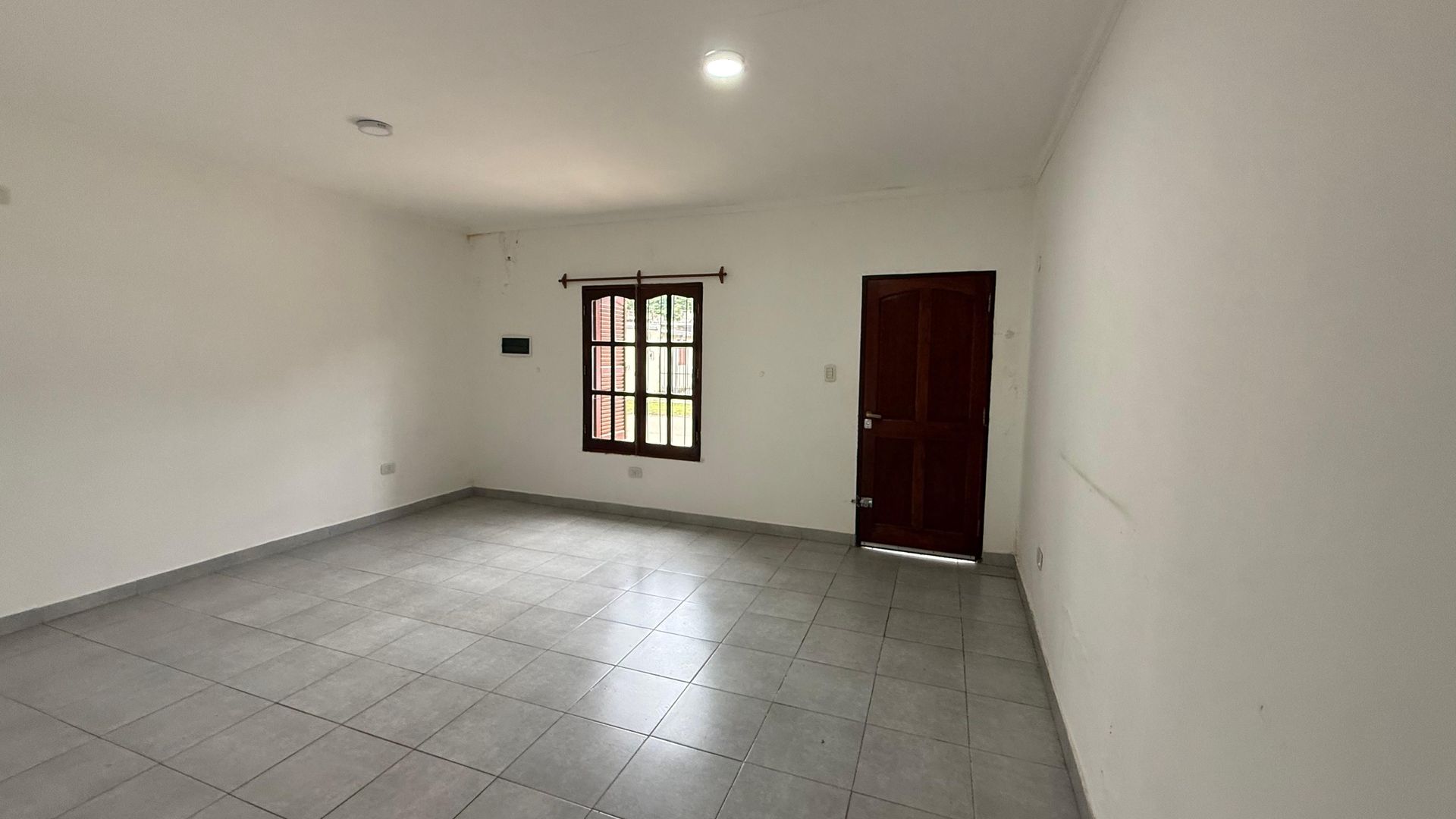 Foto 3 — CASA CON PILETA EN VENTA ENTRE RIOS 1214 GOYA CTES