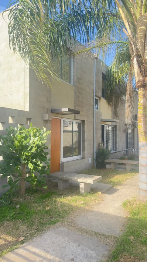 Casa dúplex en venta en Rosario