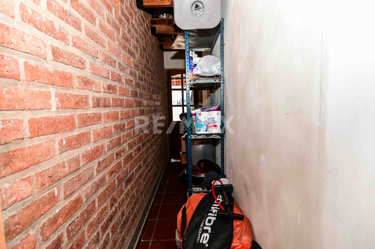 CASA 3 DORMITORIOS VENTA VAQUEROS CON COCHERA - foto 9