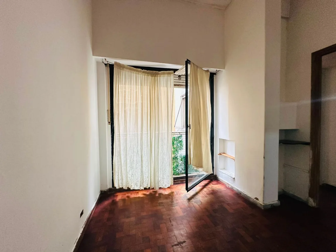 Departamento de 2 ambientes en venta en Monserrat, Chacabuco 100