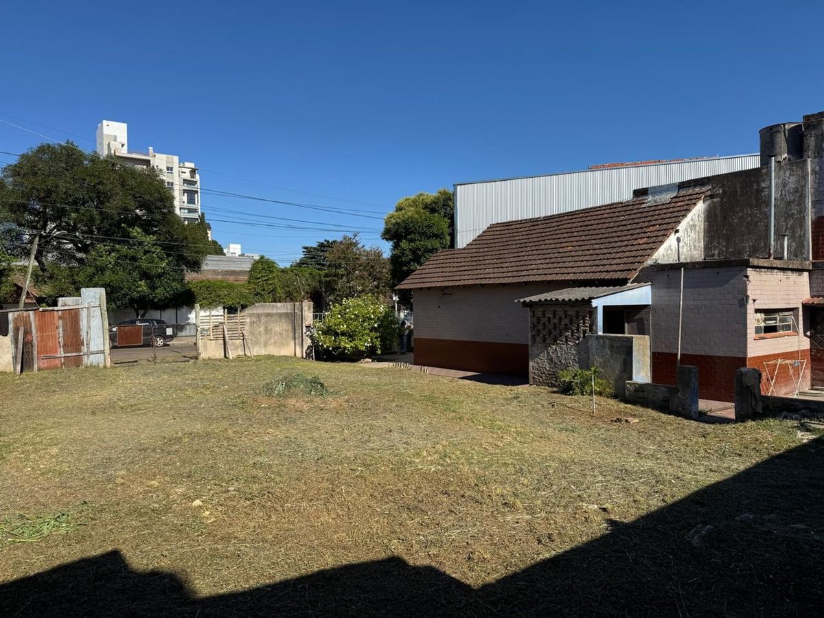 Foto 5 — VENTA LOTE PARA INVERSION - FLORENCIO VARELA