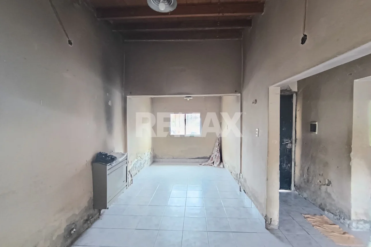 Casa de 4 ambientes en venta en Neuquén, Los Zorzales 500, foto 4