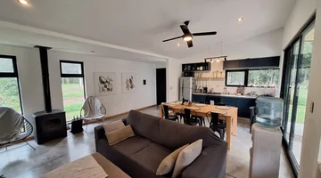 VENTA CASA 2 DORMITORIOS PILETA CAMPO TIMBÓ