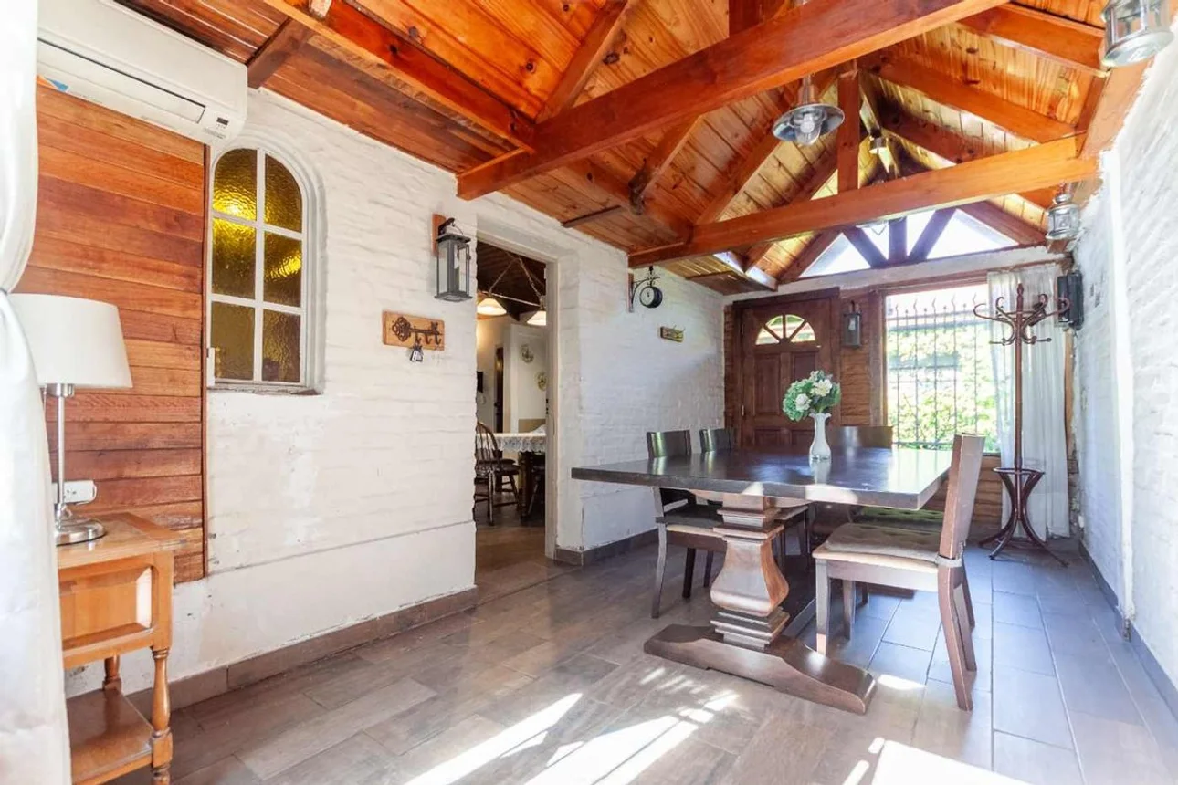 Casa en venta en El Palomar, foto 2