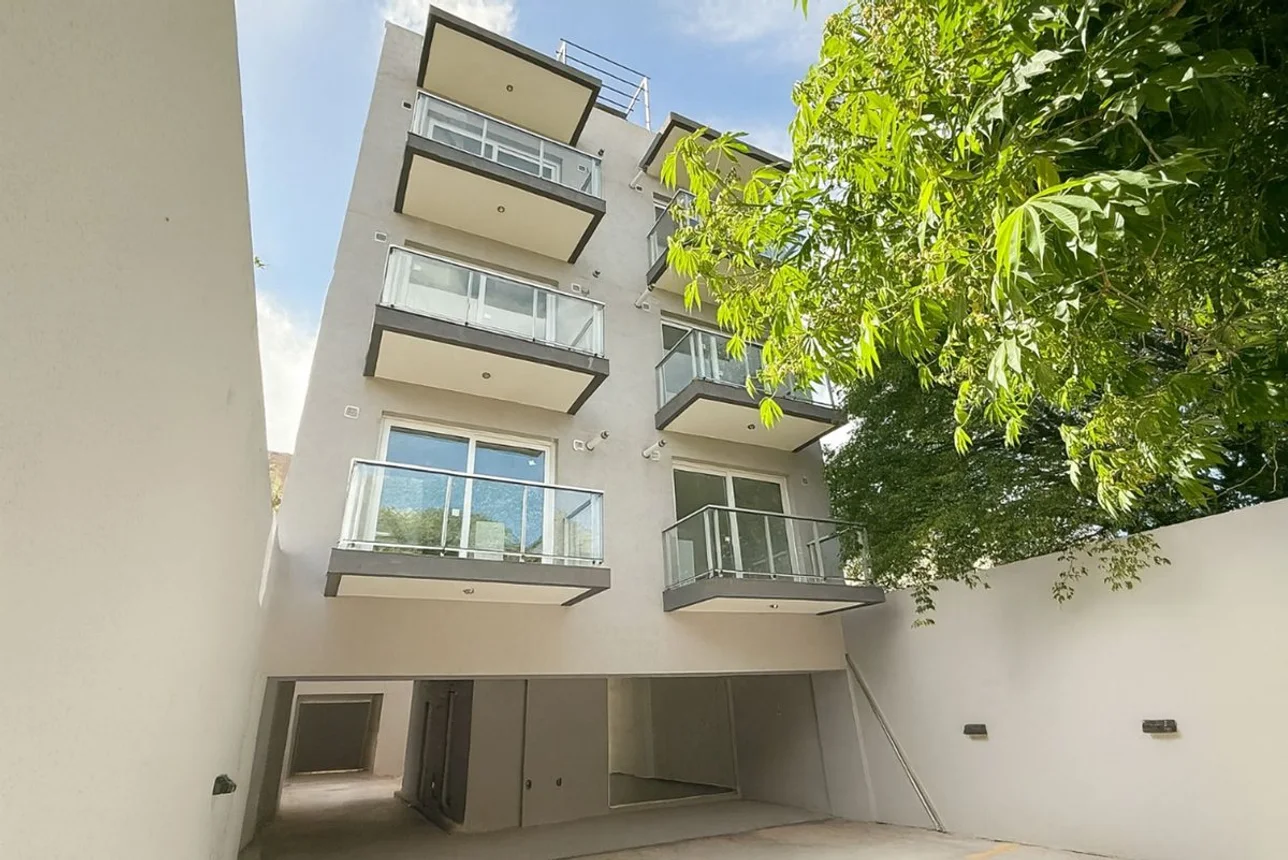Departamento de 2 ambientes en venta en Bernal Este, Avenida Avellaneda 100, foto 2