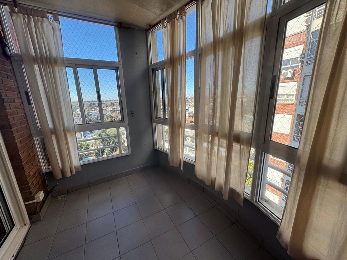 Foto 9 — Departamento en venta 3 ambientes cochera bernal