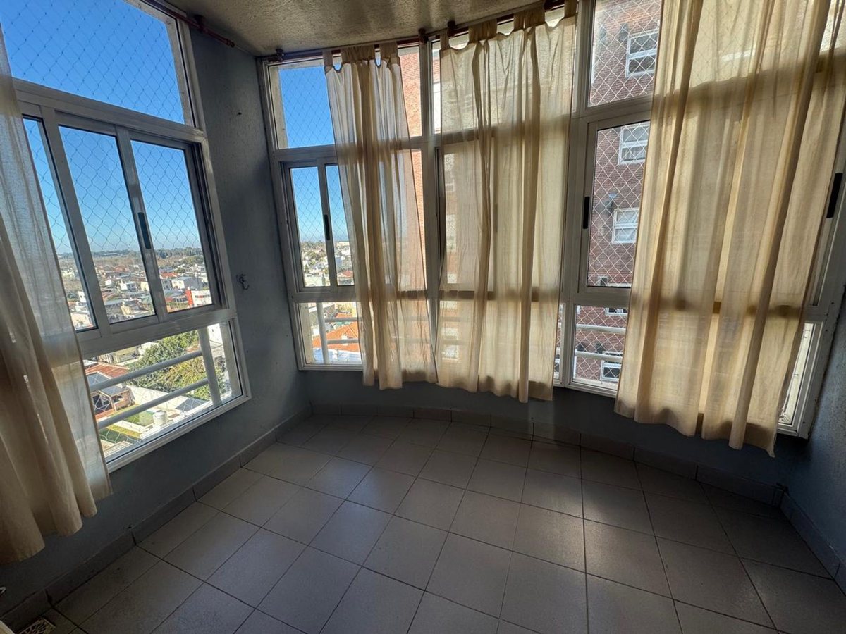 Foto 10 — Departamento en venta 3 ambientes cochera bernal