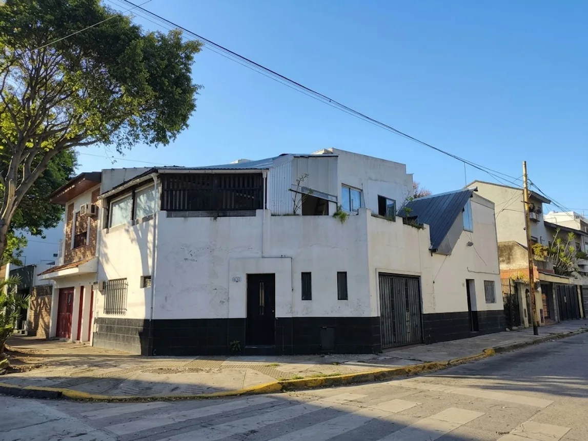 Casa en venta en Villa Devoto, Nazarre 5000