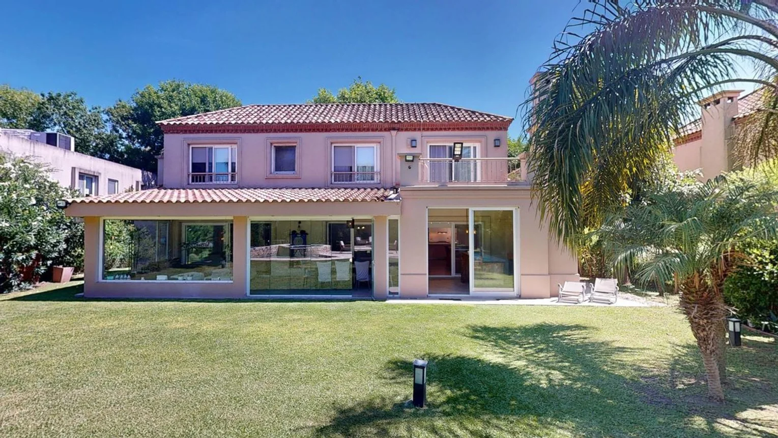 Casa en venta en Pilar, foto 2