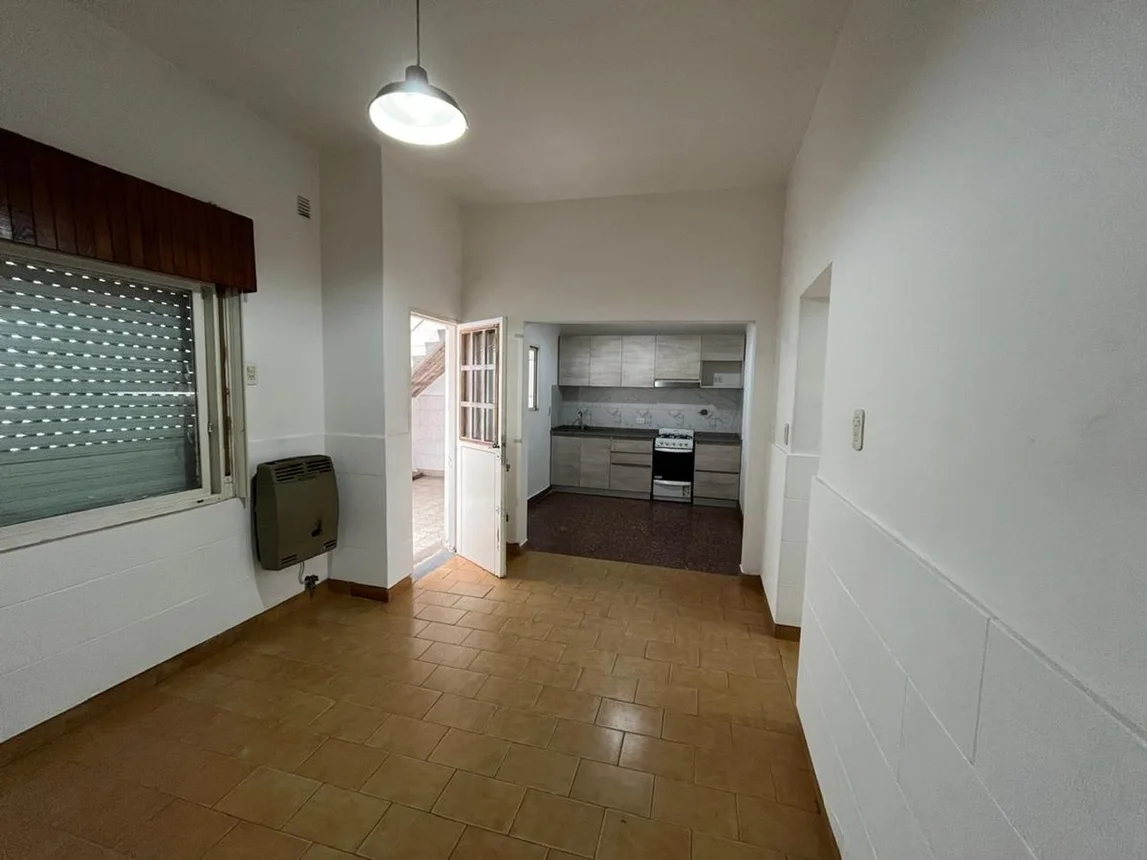 Casa de 6 ambientes en venta en Villa Bosch, Del Kaiser 1300, foto 5