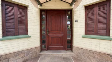 ALQUILER DE DISTINGUIDA PROPIEDAD