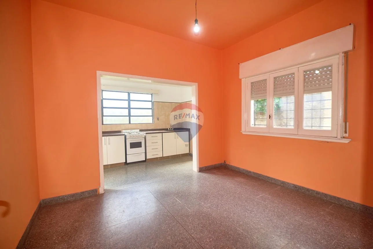 Casa de 4 ambientes en venta en Florencio Varela, Rio San Borombon 2300, foto 2