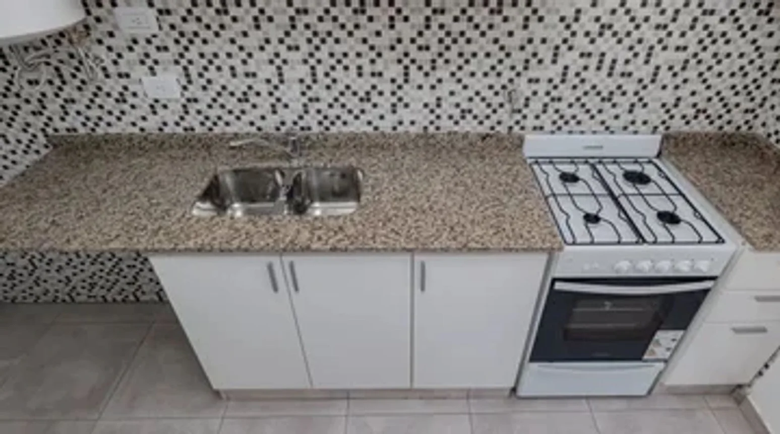 Departamento en venta en Caseros, foto 3