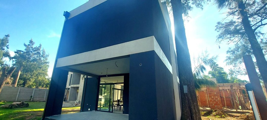 CASA 4 Ambientes VENTA MORENO FINANCIACION DIRECTA