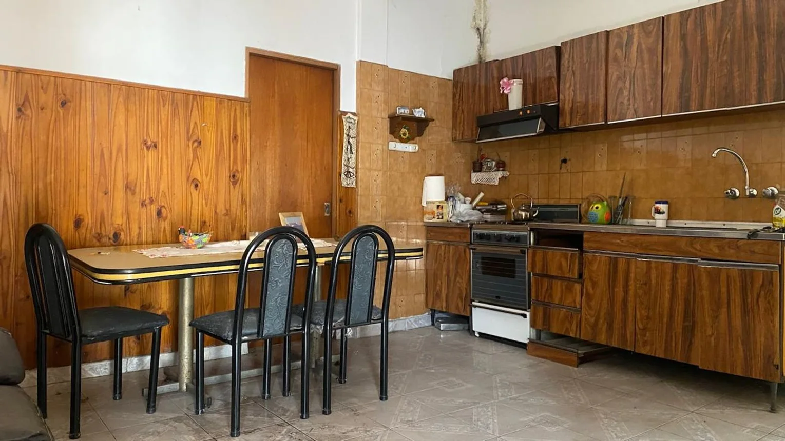 Casa de 4 ambientes en venta en Monte Chingolo, Eva Perón 4400, foto 3