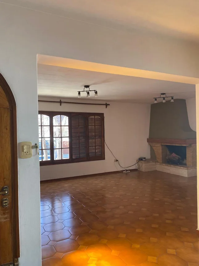 Departamento de 4 ambientes en alquiler en Luján de Cuyo, San Martín 1000, foto 2