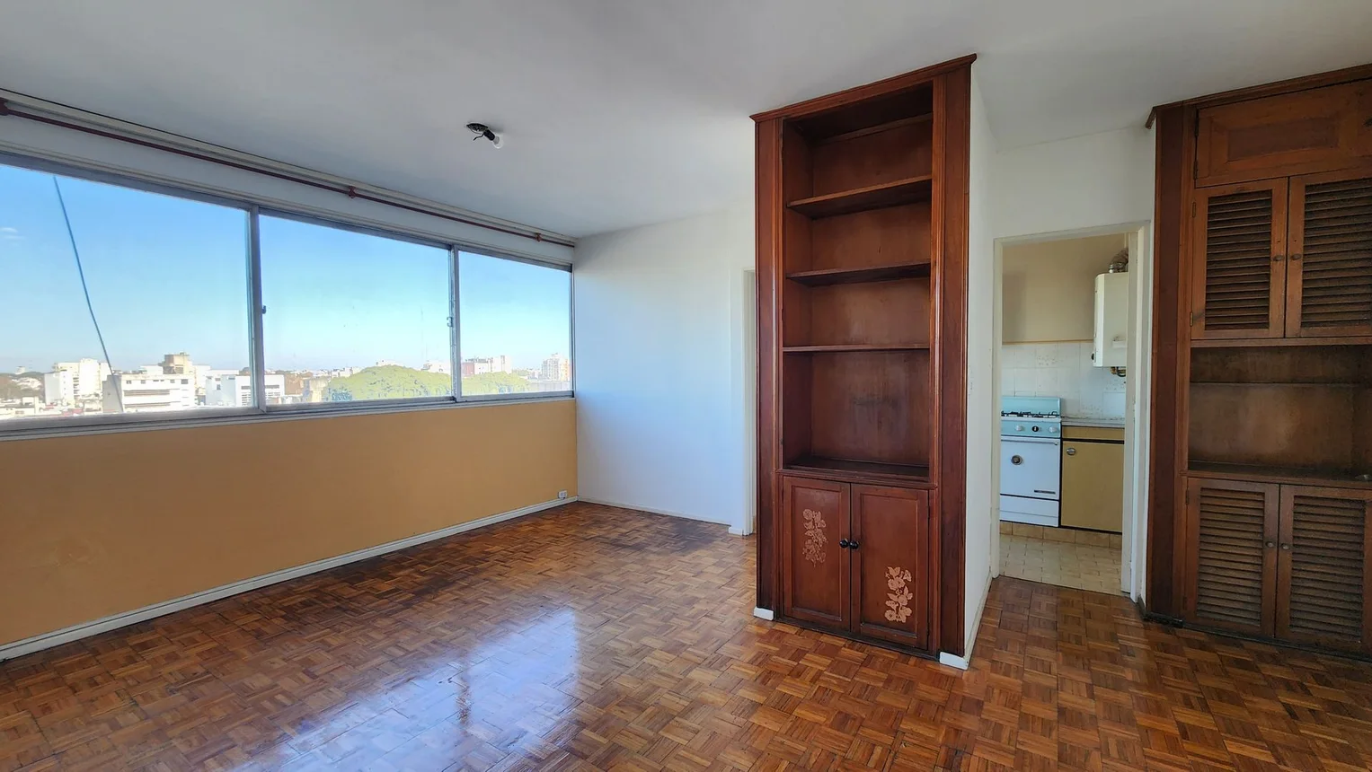 Departamento de 3 ambientes en venta en Liniers, Madero 100