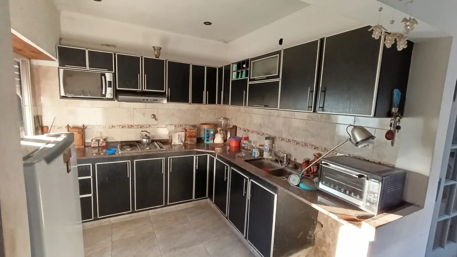 Casa de 5 ambientes en venta en Llavallol, Túpac Amaru 1000, foto 2