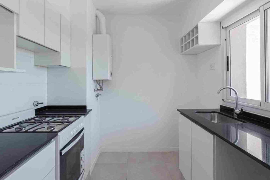 EN VENTA DUPLEX DOS DORMITORIOS FRENTE AL PARQUE