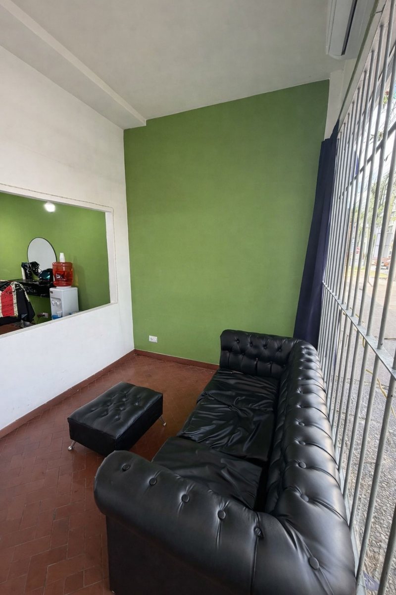 VENTA LOCAL COMERCIAL EN MERLO
