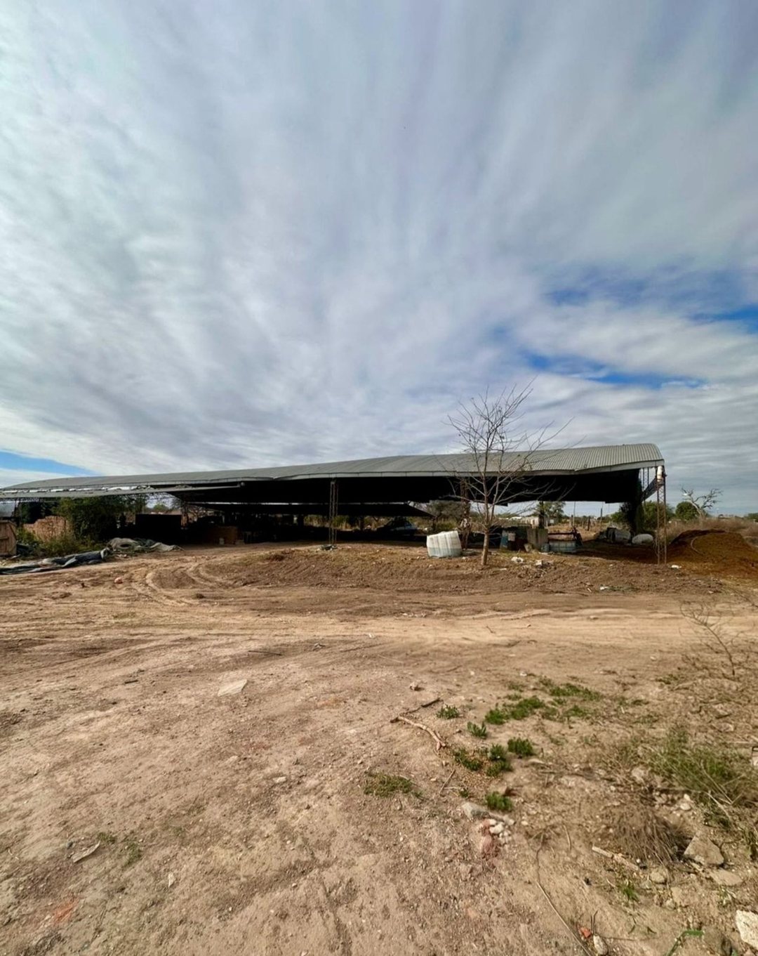Venta Terreno de uso Industrial con sup. cubierta