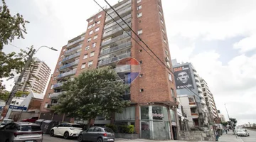 Venta apto 4 dormitorios, 3 baños y 2 cocheras
