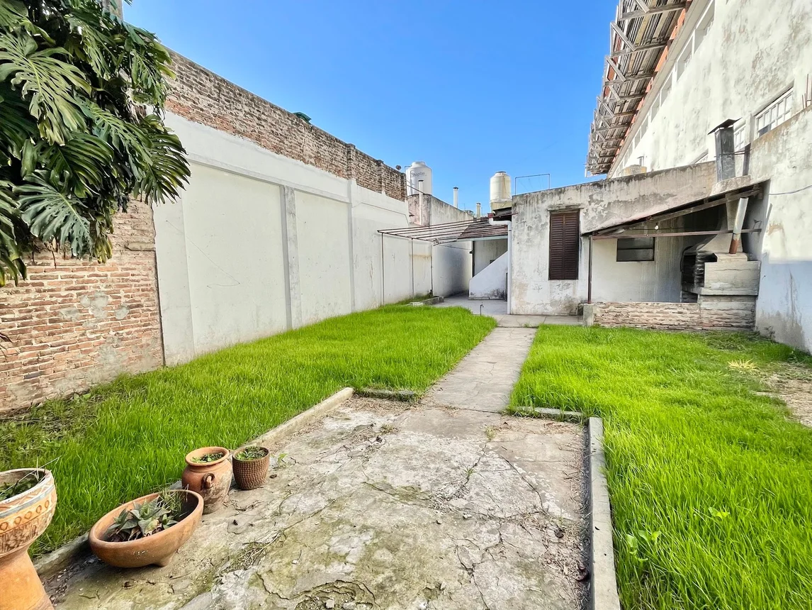 PH de 5 ambientes en venta en Ciudadela, Ombú 3600
