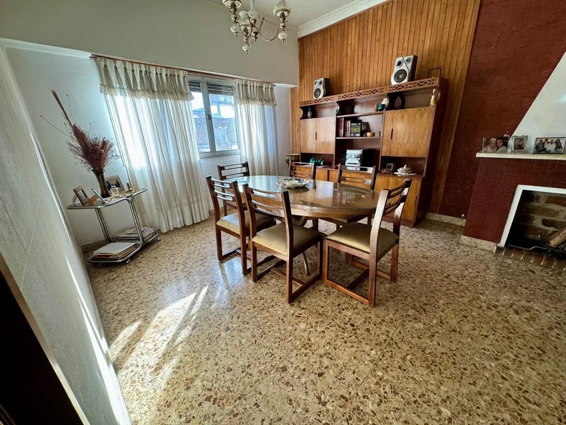 Permuta o venta casa dpto local jardin garag haedo, foto 3